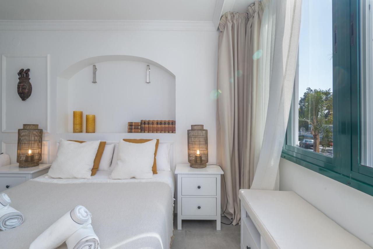 Bianca Chic Studio - Carihuela Beach At 300M 토레몰리노스 외부 사진